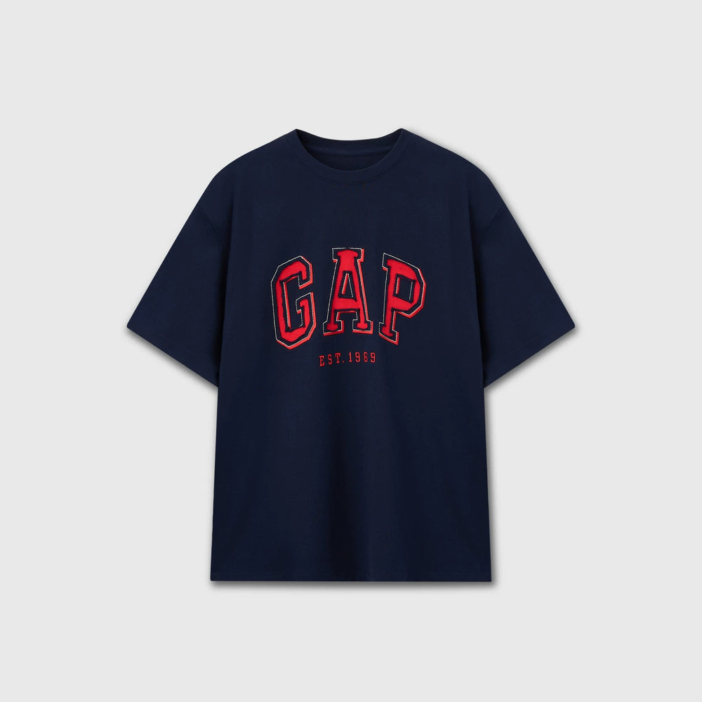 Cheng Yi endorses Gap men's and women's classic spring style spliced letter logo short sleeved T-shirt American 637536