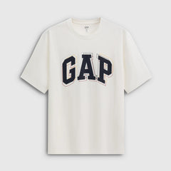 Cheng Yi endorses Gap men's and women's clothing 2026 summer new logo letter loose short sleeved T-shirt 854339