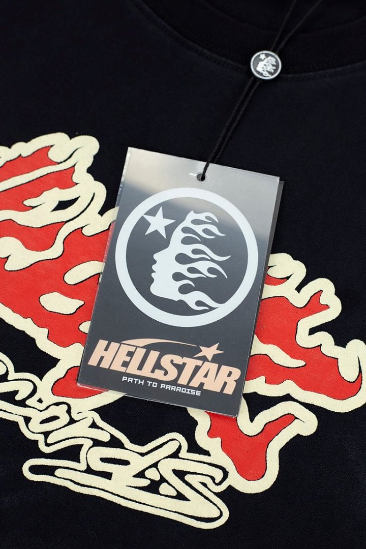 Hellstar Racing Logo Washed Oversized T-Shirt – Black