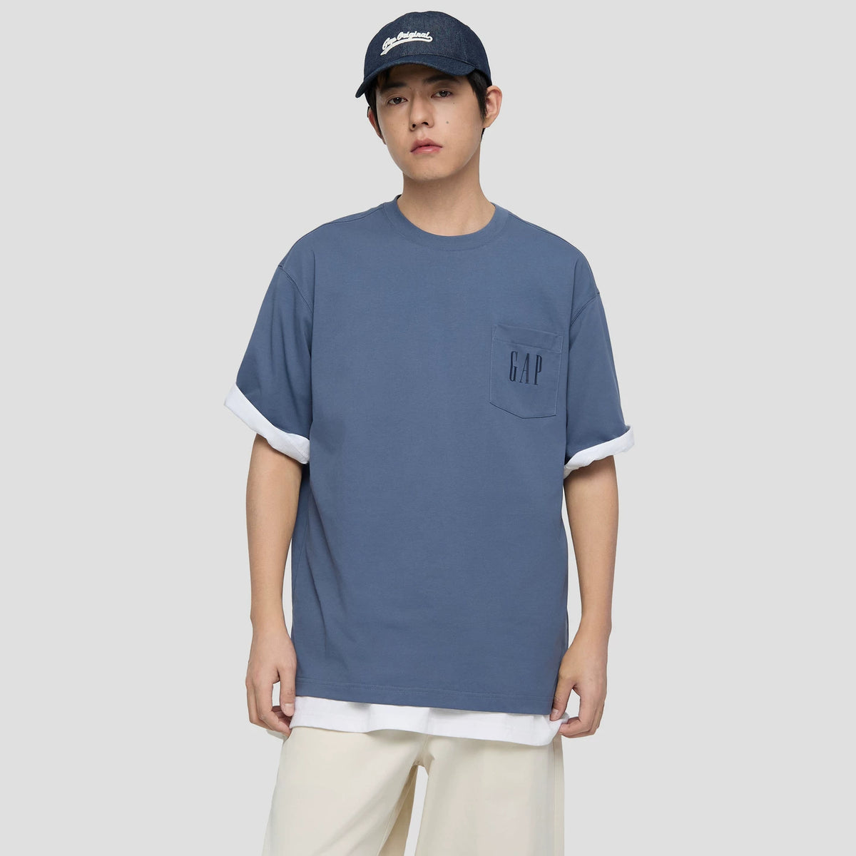 Cheng Yi endorses Gap men's and women's 2026 spring new printed LOGO round neck loose short sleeved T-shirt