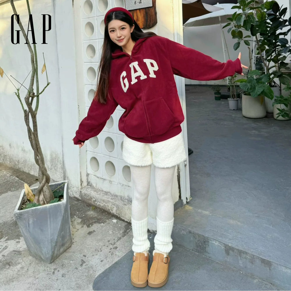 Cheng Yi endorses Gap men's and women's spring collection logo fleece hooded zipper sweatshirt 786693