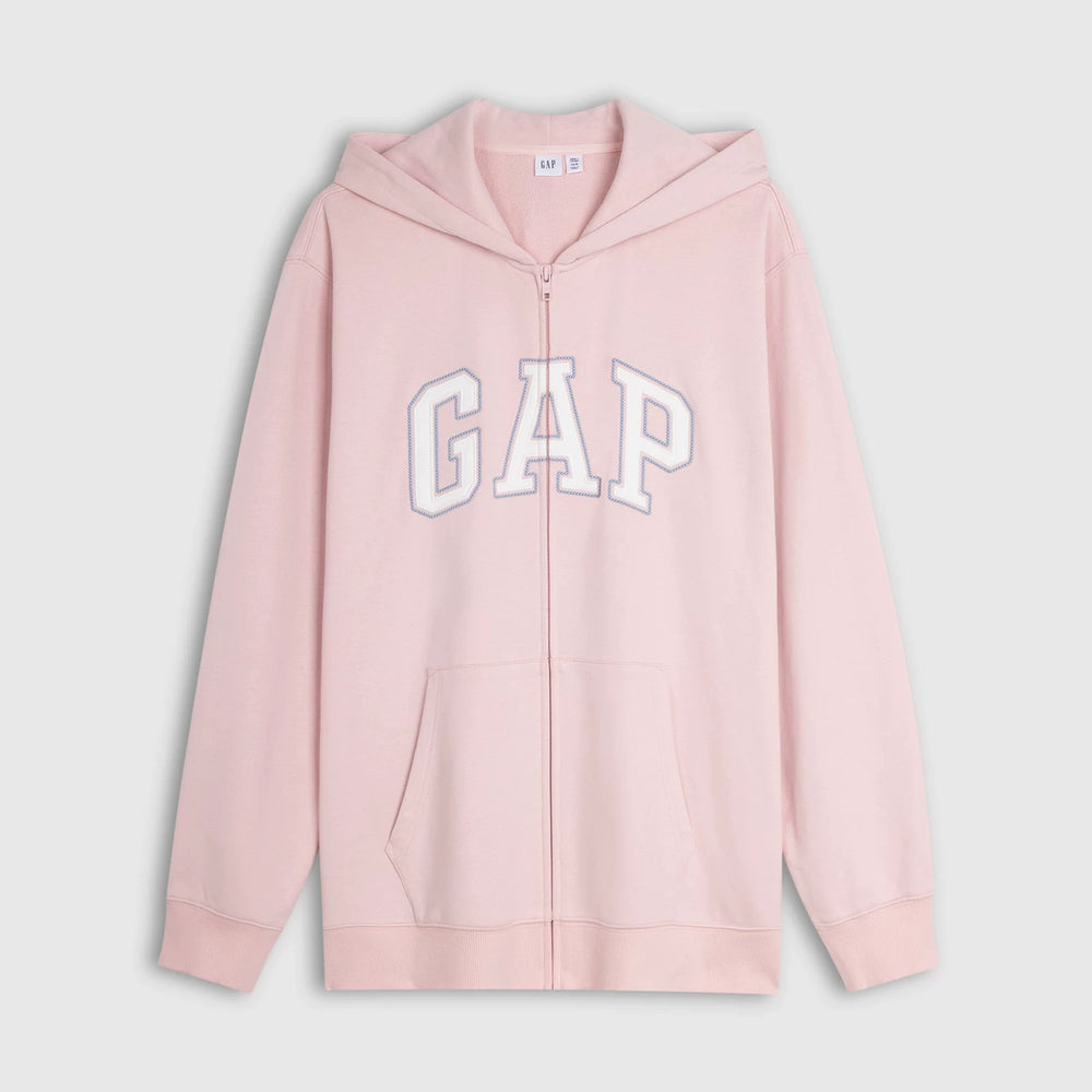 Cheng Yi endorses Gap men's and women's clothing for the 2026 spring season, featuring embroidered loose hoodie with logo 854670