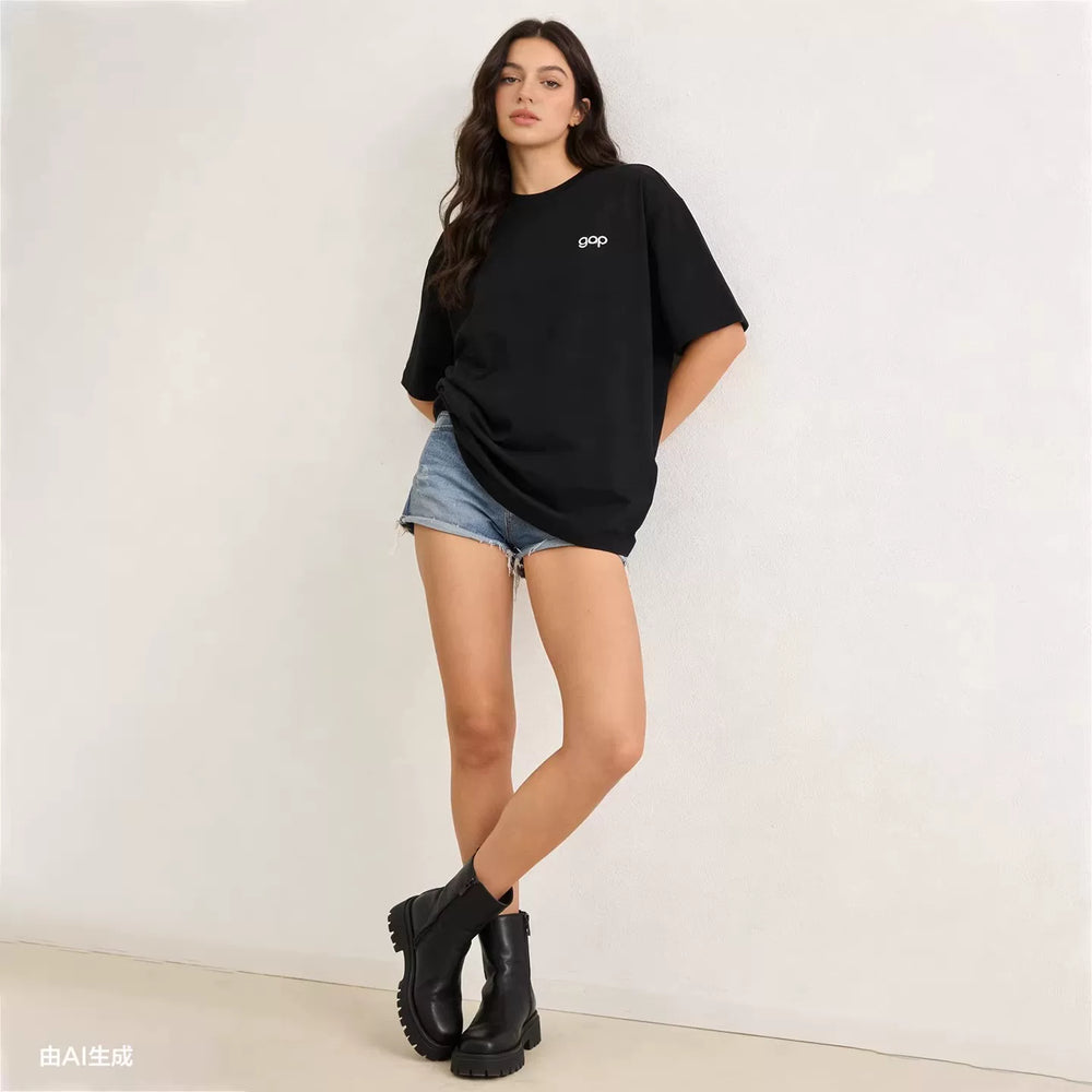 Cheng Yi endorses Gap men's and women's 2026 spring new printed logo round neck short sleeved T-shirt 854722