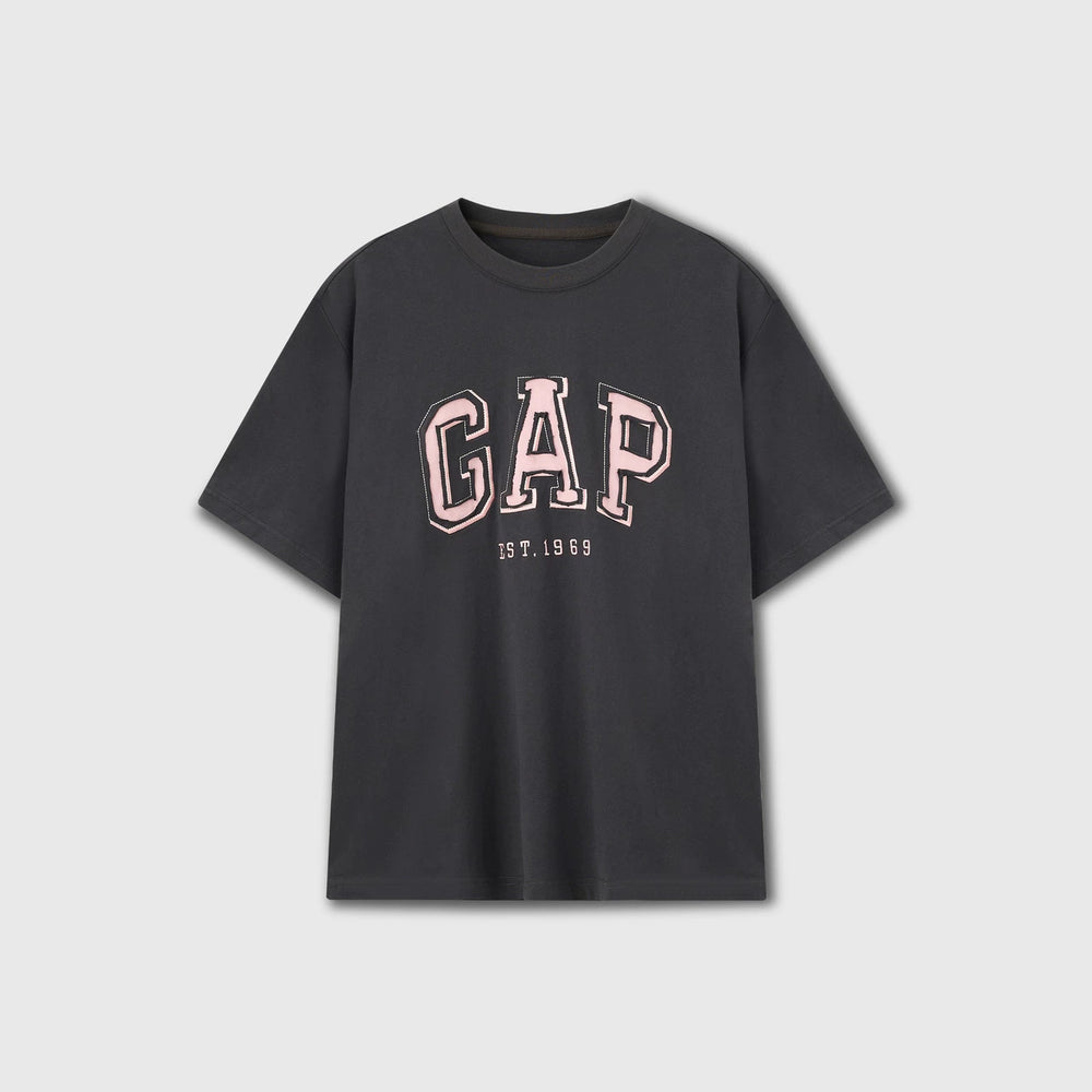 Cheng Yi endorses Gap men's and women's classic spring style spliced letter logo short sleeved T-shirt American 637536