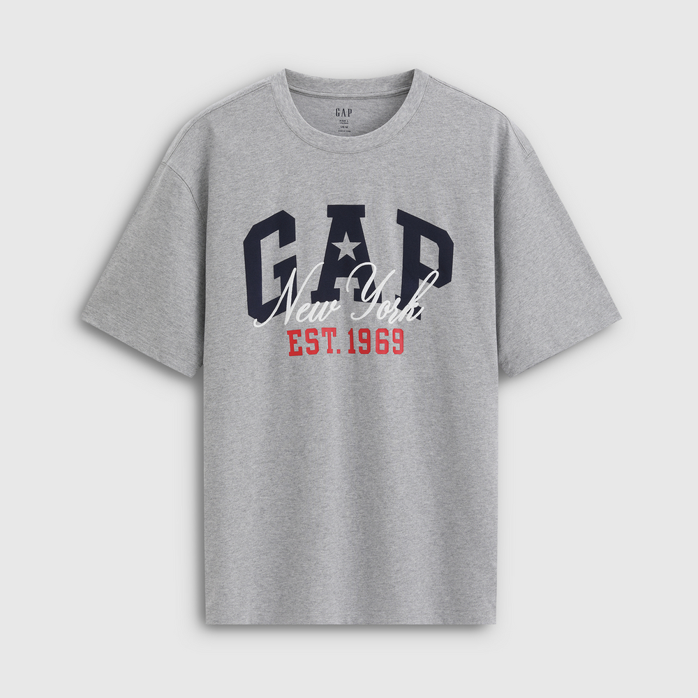 Cheng Yi endorses Gap men's and women's clothing 2026 summer new logo letter loose short sleeved T-shirt 854339