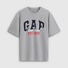 Cheng Yi endorses Gap men's and women's clothing 2026 summer new logo letter loose short sleeved T-shirt 854339