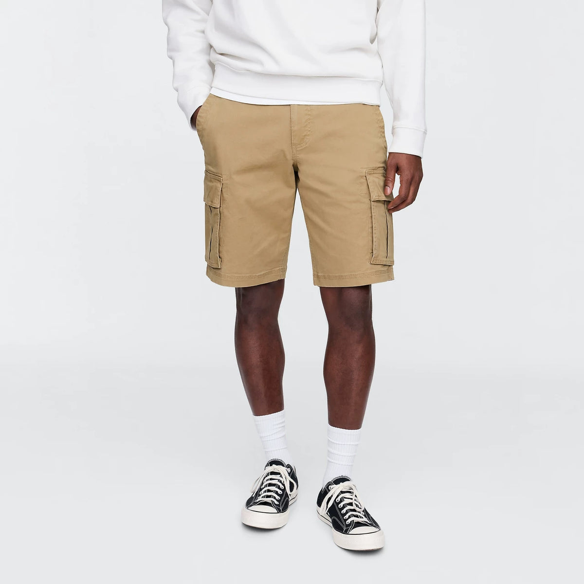Cheng Yi endorses Gap men's spring new collection classic workwear shorts casual pants US version 703768